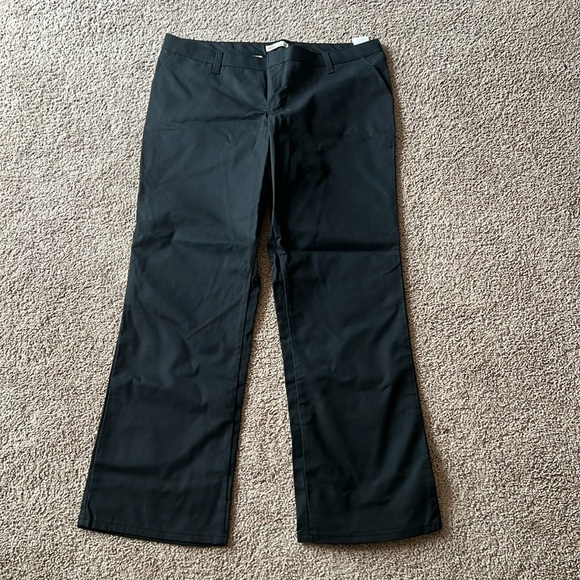 Dickies Pants - NWOT Women’s Dickies 18